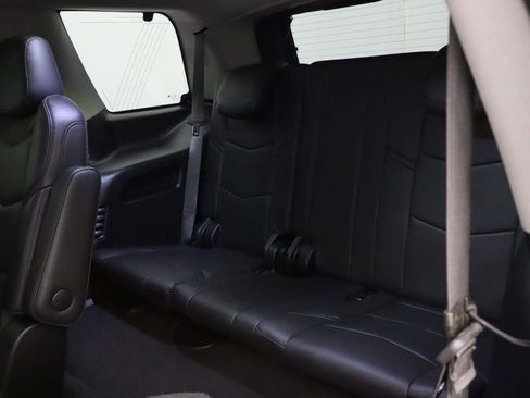 Used 2019 Cadillac Escalade Premium Luxury AWD/4WD image 21