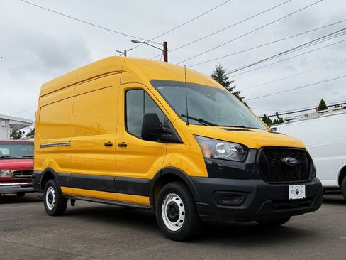 Used 2023 Ford Transit 250 148 High Roof w/ Load Area Protection Package RWD image 4