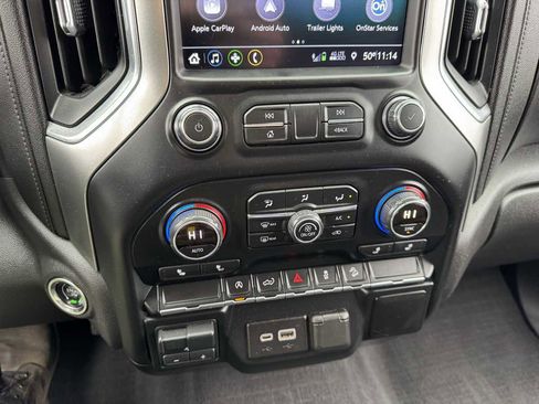 Used 2019 Chevrolet Silverado 1500 RST image 34