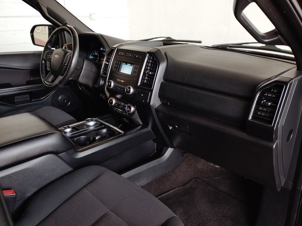 Used 2021 Ford Expedition XL AWD/4WD image 11