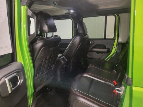 Used 2018 Jeep Wrangler Unlimited Rubicon image 21