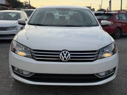 Used 2015 Volkswagen Passat 1.8T Limited Edition image 10