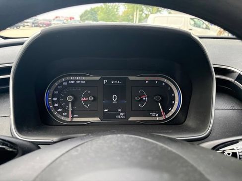 Used 2024 Hyundai Tucson SE AWD/4WD image 12