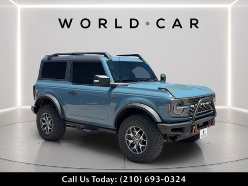 Used 2023 Ford Bronco Badlands AWD/4WD image 1