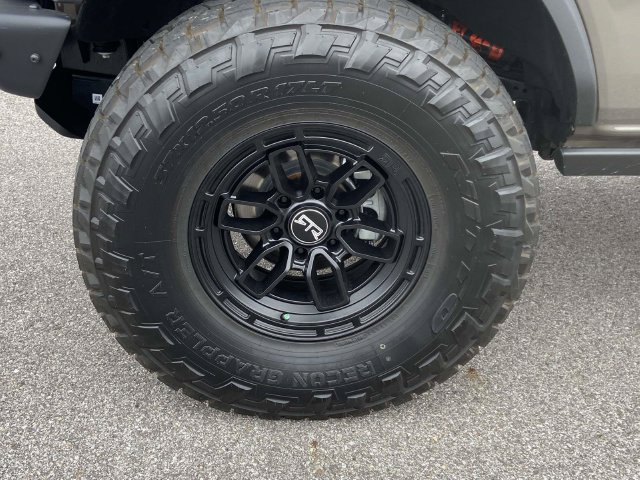 Used 2025 Ford Bronco Big Bend w/ Black Diamond Package AWD/4WD image 11