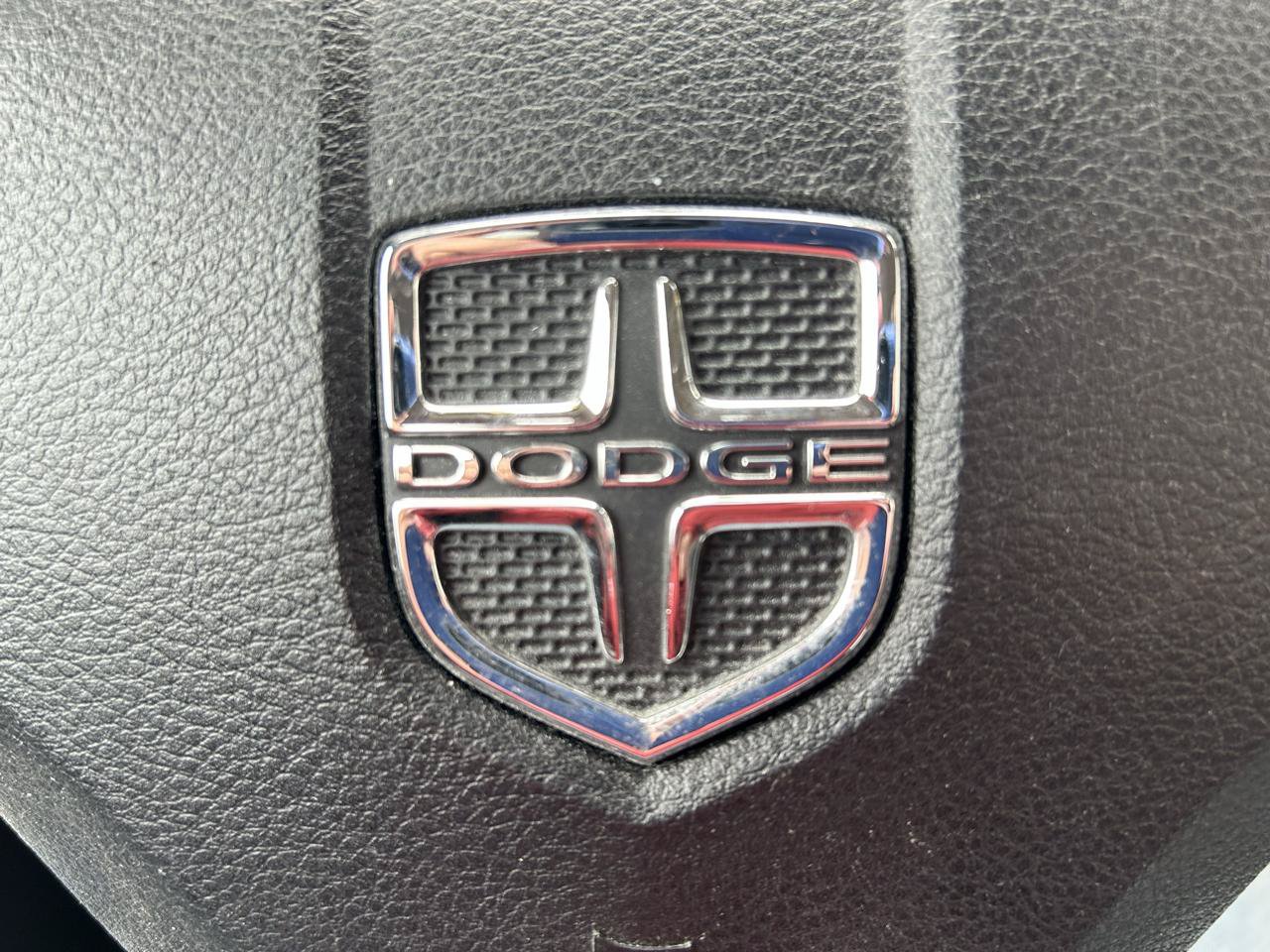 Used 2018 Dodge Journey SE w/ Connectivity Group FWD image 21