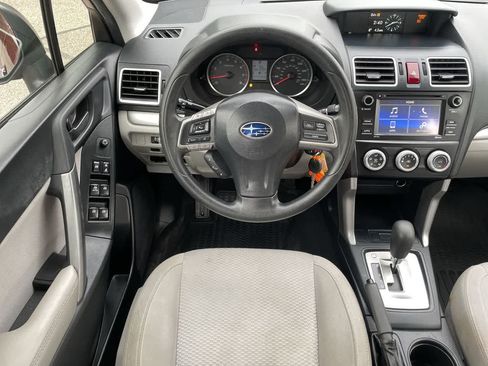 Used 2016 Subaru Forester 2.5i w/ Alloy Wheel Package AWD/4WD image 11