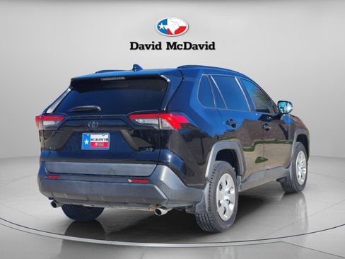 Used 2021 Toyota RAV4 LE w/ Carpet Mat Package (TMS) FWD image 6