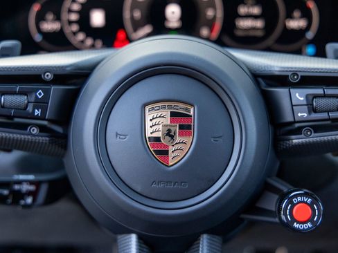 Certified 2025 Porsche 911 Carrera 4 GTS image 39