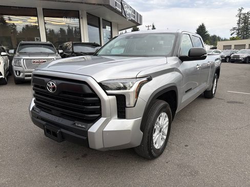 Used 2023 Toyota Tundra SR5 w/ SR5 Premium Package AWD/4WD image 1