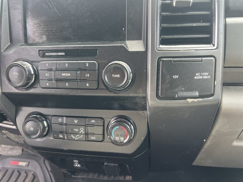 Used 2021 Ford F550 4x4 Crew Cab Super Duty image 21