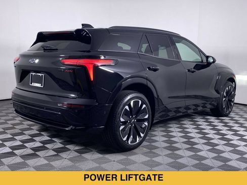Certified 2026 Chevrolet Blazer EV RS w/ Super Cruise Package AWD/4WD image 17