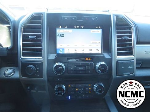 Used 2017 Ford F450 Platinum w/ FX4 Off-Road Package AWD/4WD image 31