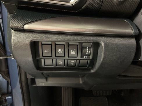 Used 2023 Subaru Forester Premium image 29