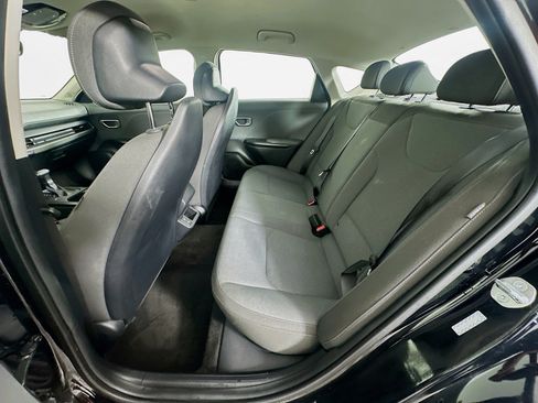 Used 2025 Kia K4 FWD image 26