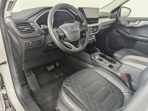 Used 2024 Ford Escape Platinum w/ Premium Technology Package image 11