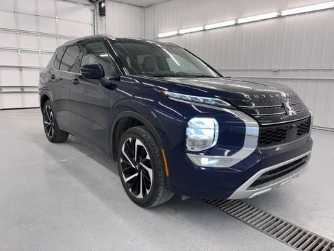 Used 2024 Mitsubishi Outlander SEL AWD/4WD image 13