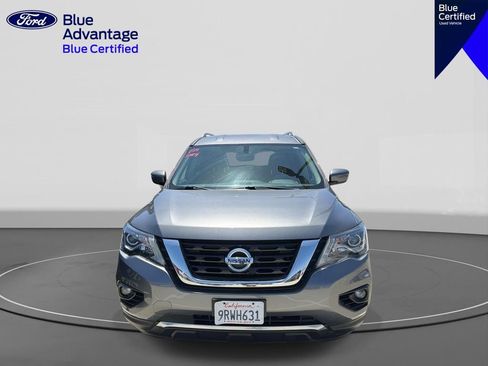 Used 2020 Nissan Pathfinder SV FWD image 4
