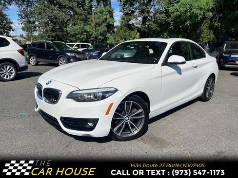 Used 2019 BMW 230i Coupe w/ Premium Package image 1