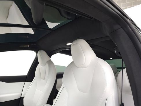 Used 2023 Tesla Model X Plaid AWD/4WD image 18