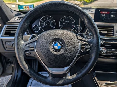Used 2018 BMW 330i Sedan RWD image 20