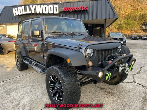 Used 2017 Jeep Wrangler Unlimited Sport w/ Quick Order Package 23S AWD/4WD image 1