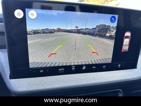 New 2025 Ford Maverick XLT image 28