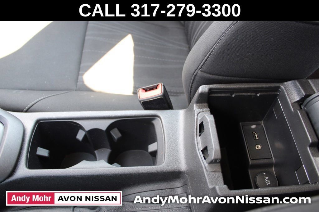 Used 2017 Ford Focus SE FWD image 36
