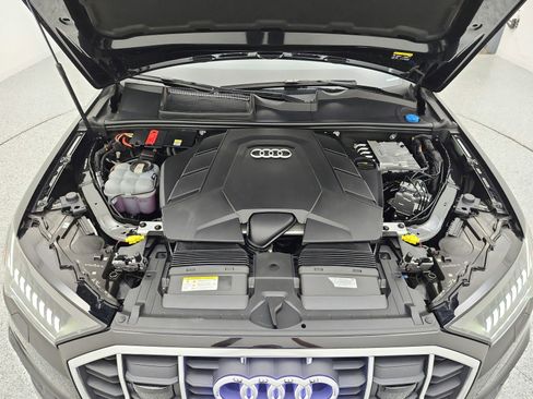 Used 2023 Audi Q7 3.0T Premium w/ Convenience Package image 16