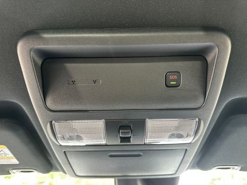 New 2025 Nissan Frontier PRO-4X w/ Pro Convenience Package image 29