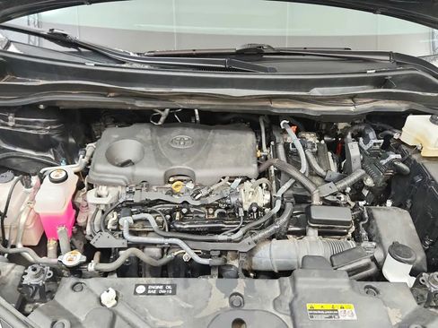 Used 2024 Toyota Sienna XLE image 20