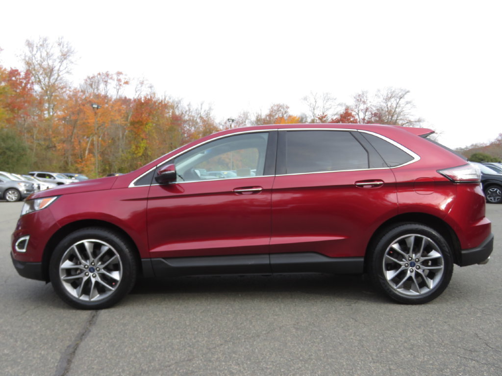 Used 2016 Ford Edge Titanium w/ Equipment Group 302A AWD/4WD image 8