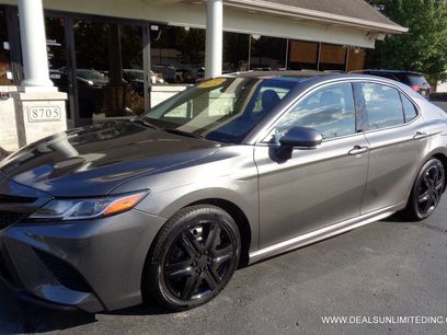 Used 2018 Toyota Camry SE w/ Convenience Package