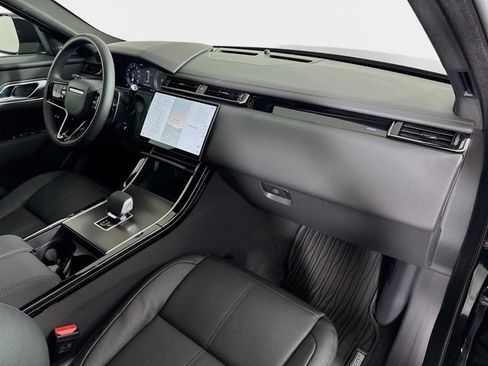 New 2026 Land Rover Range Rover Velar Dynamic SE AWD/4WD image 30
