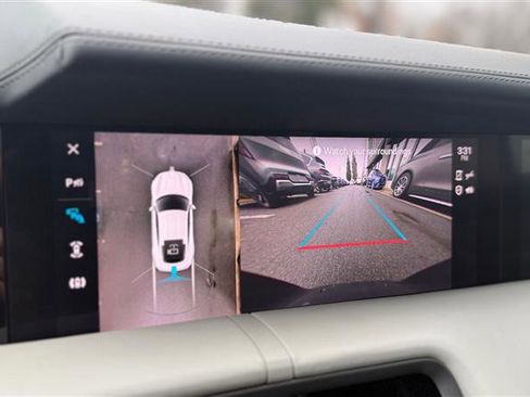 Used 2022 Porsche Taycan 4S image 38