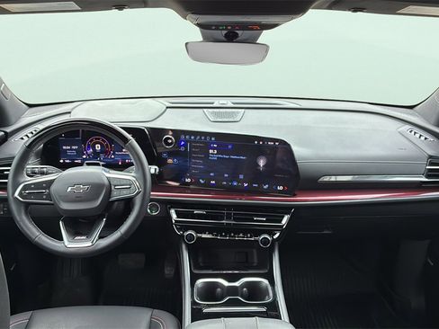 Used 2024 Chevrolet Traverse Z71 w/ Enhanced Driving Package image 17