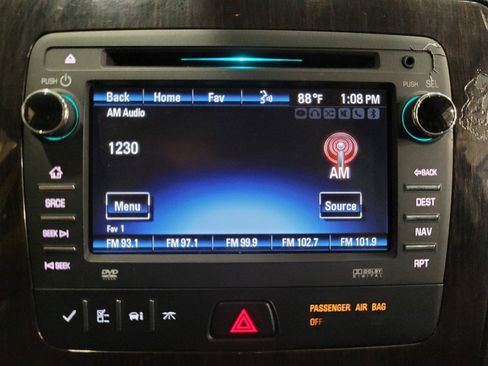 Used 2016 Chevrolet Traverse LT AWD/4WD image 25