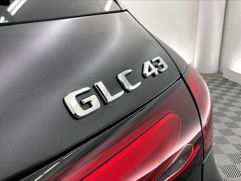 Used 2026 Mercedes-Benz GLC 43 AMG 4MATIC image 32