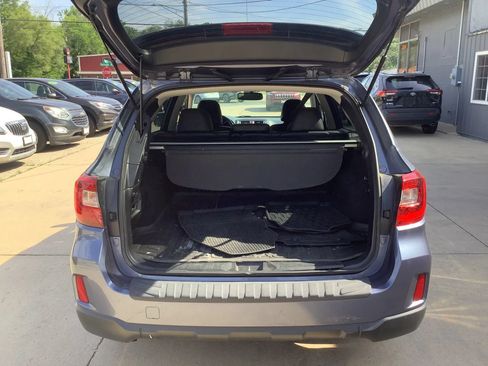 Used 2016 Subaru Outback 2.5i Limited AWD/4WD image 14