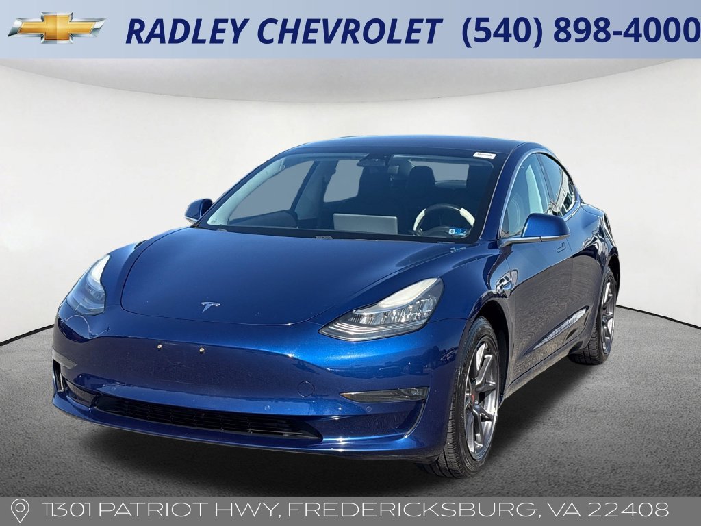 Used 2018 Tesla Model 3 Mid Range RWD image 1
