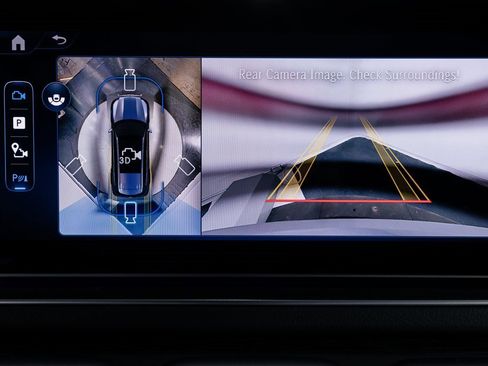 Used 2026 Mercedes-Benz GLS 450 4MATIC image 18