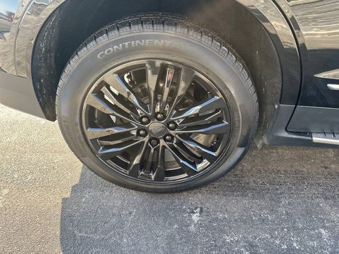 Used 2019 Cadillac XT5 Premium Luxury image 6