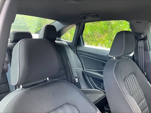 Certified 2024 Volkswagen Jetta Sport FWD image 21
