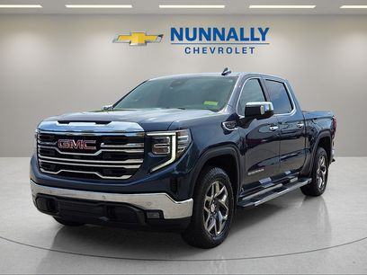 Used 2022 GMC Sierra 1500 SLT w/ SLT Premium Plus Package