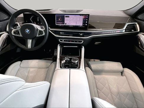 Certified 2026 BMW X6 xDrive40i AWD/4WD image 15