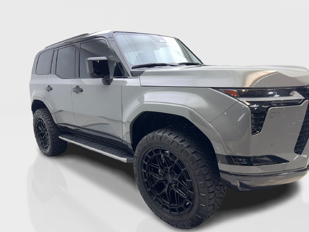 Used 2025 Lexus GX 550 w/ Cold Area Package AWD/4WD image 14