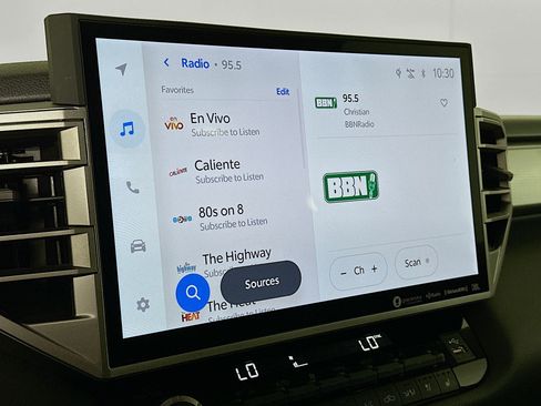 Used 2024 Toyota Tundra Limited image 21