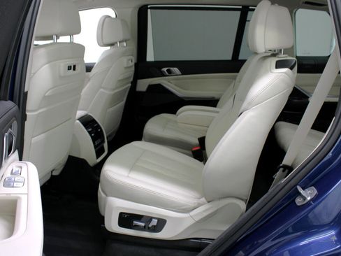 Used 2019 BMW X7 xDrive40i w/ Premium Package image 38