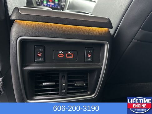 Used 2023 Nissan Murano SL w/ Cargo Package image 14