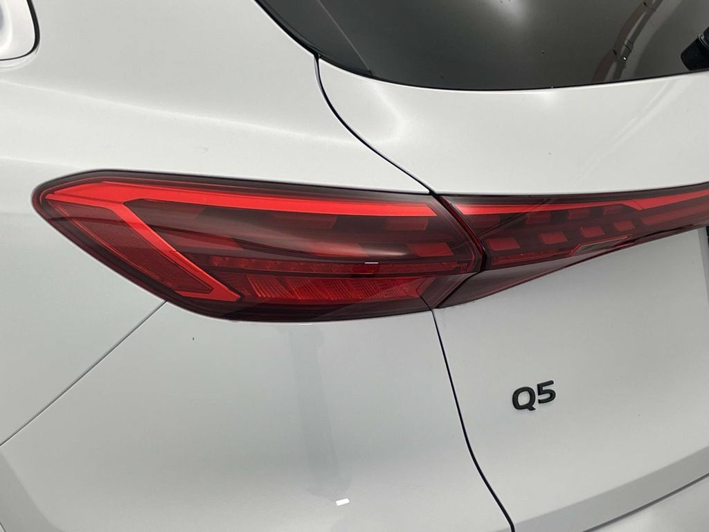New 2026 Audi Q5 Premium Plus AWD/4WD image 16